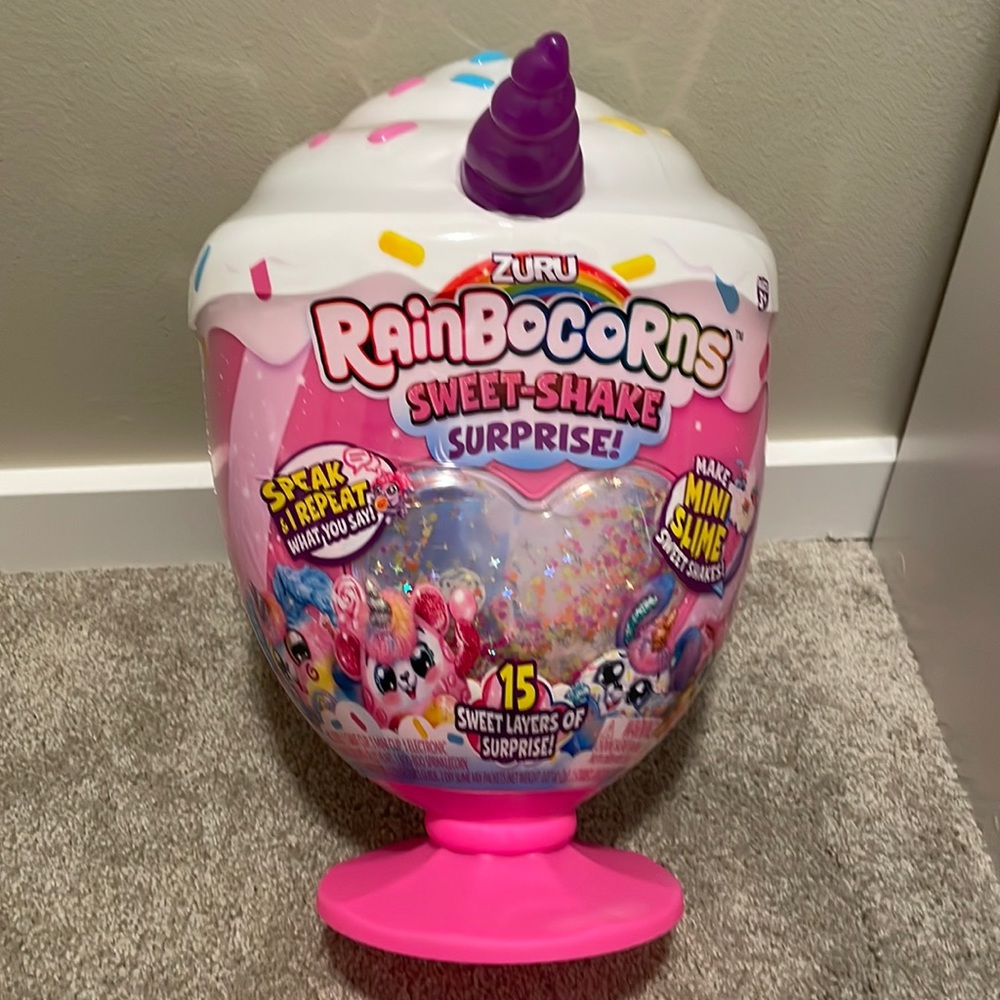Zuru rainbocorns sweet shake surprise bunny
